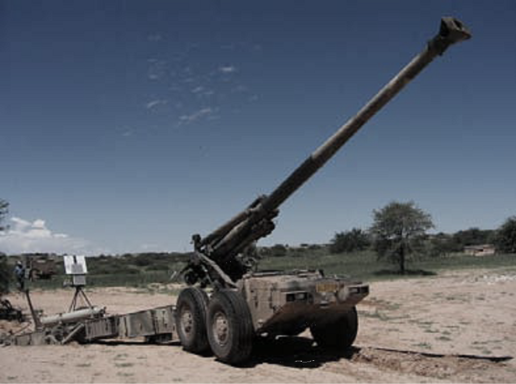 图5: 155mm G5 榴弹炮和精确弹药